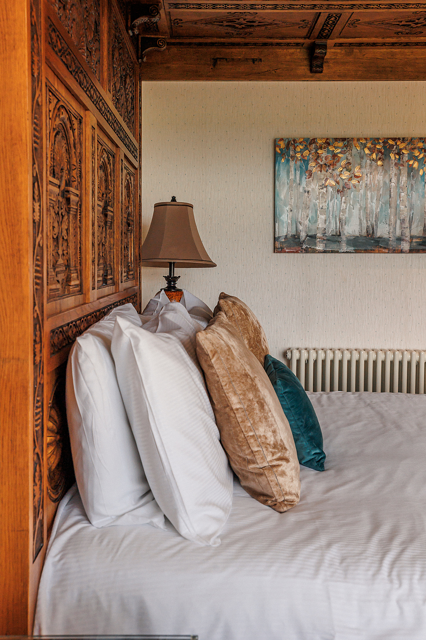Hotel photography case study showing how professional imagery helped Loftsome Bridge Hotel