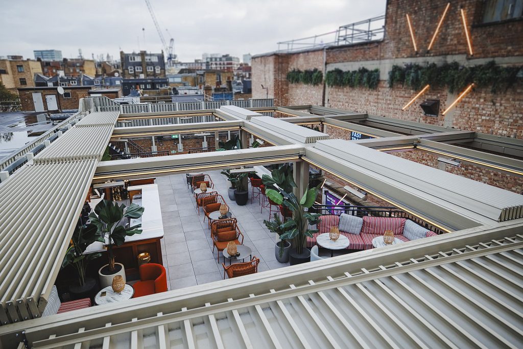 Casino photography in London at the Grosvenor Casino showing the roof top bar
