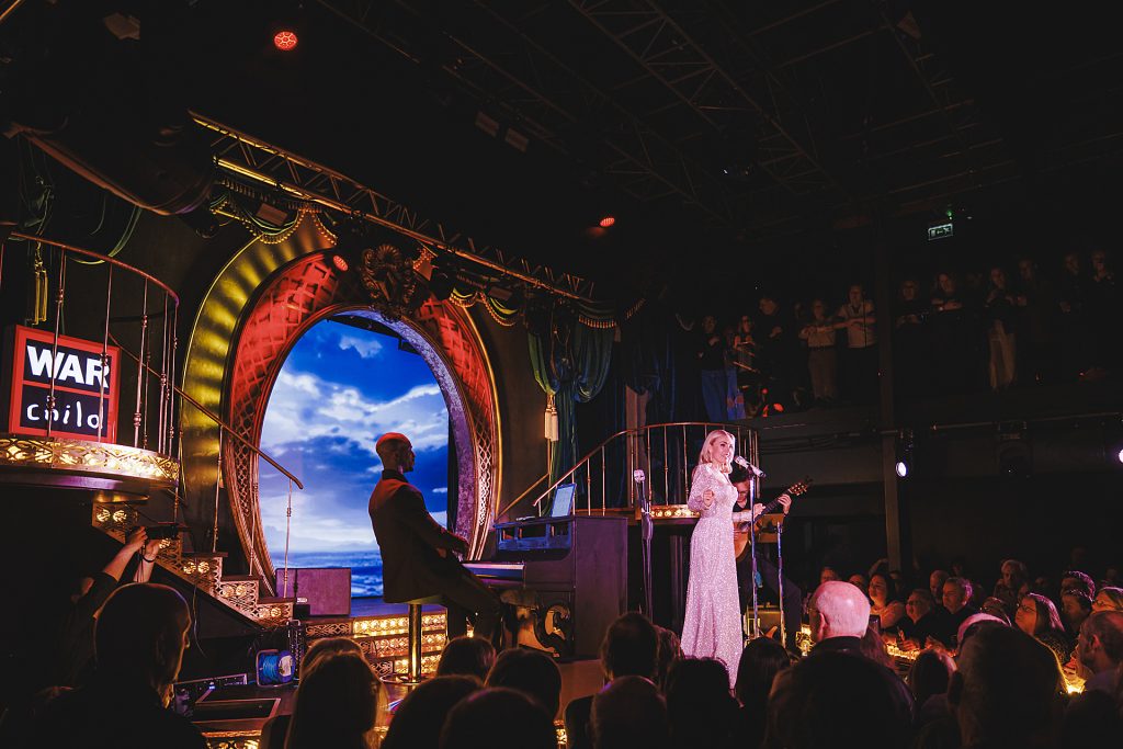 war child london photographer
